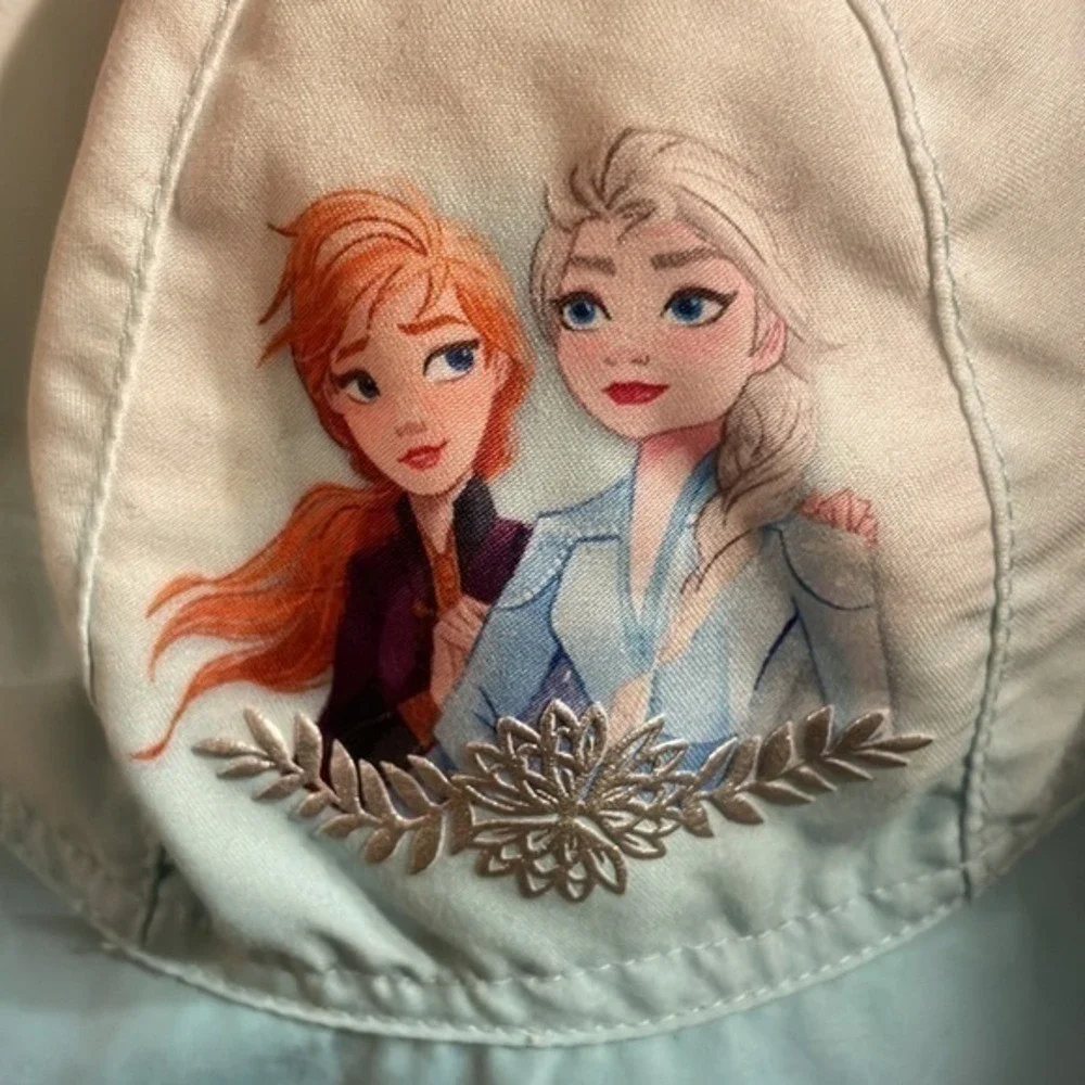 Disney Frozen II Kid's Bucket Hat Sun Protection UPF 50+ NWT Beach Vacation‎